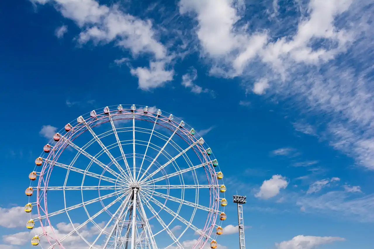 【ユーアールエー株式会社】 2025年～26年の年末年始も休まず営業！淡路サービスエリア下り線飲食ゾーン各店のおすすめメニュー《レストラン「ロイヤル」、スナックコーナー（フードコート）、ザ・どん》