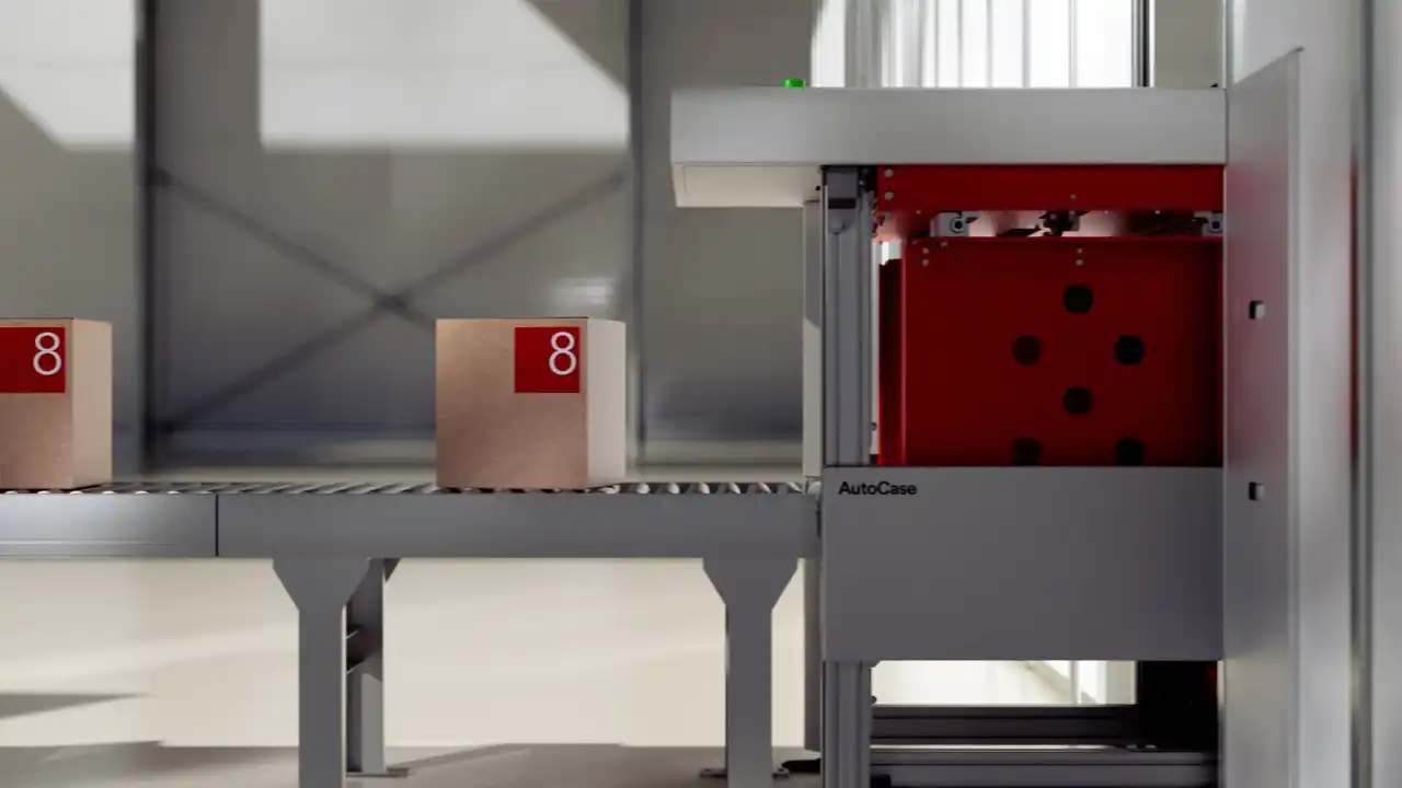 【AutoStore】 自動倉庫システムを提供するAutoStore、2025年秋の製品ポートフォリオを発表。顧客要望の高かったケース保管とサイズ違いのコンテナ対応を含む7つの新機能