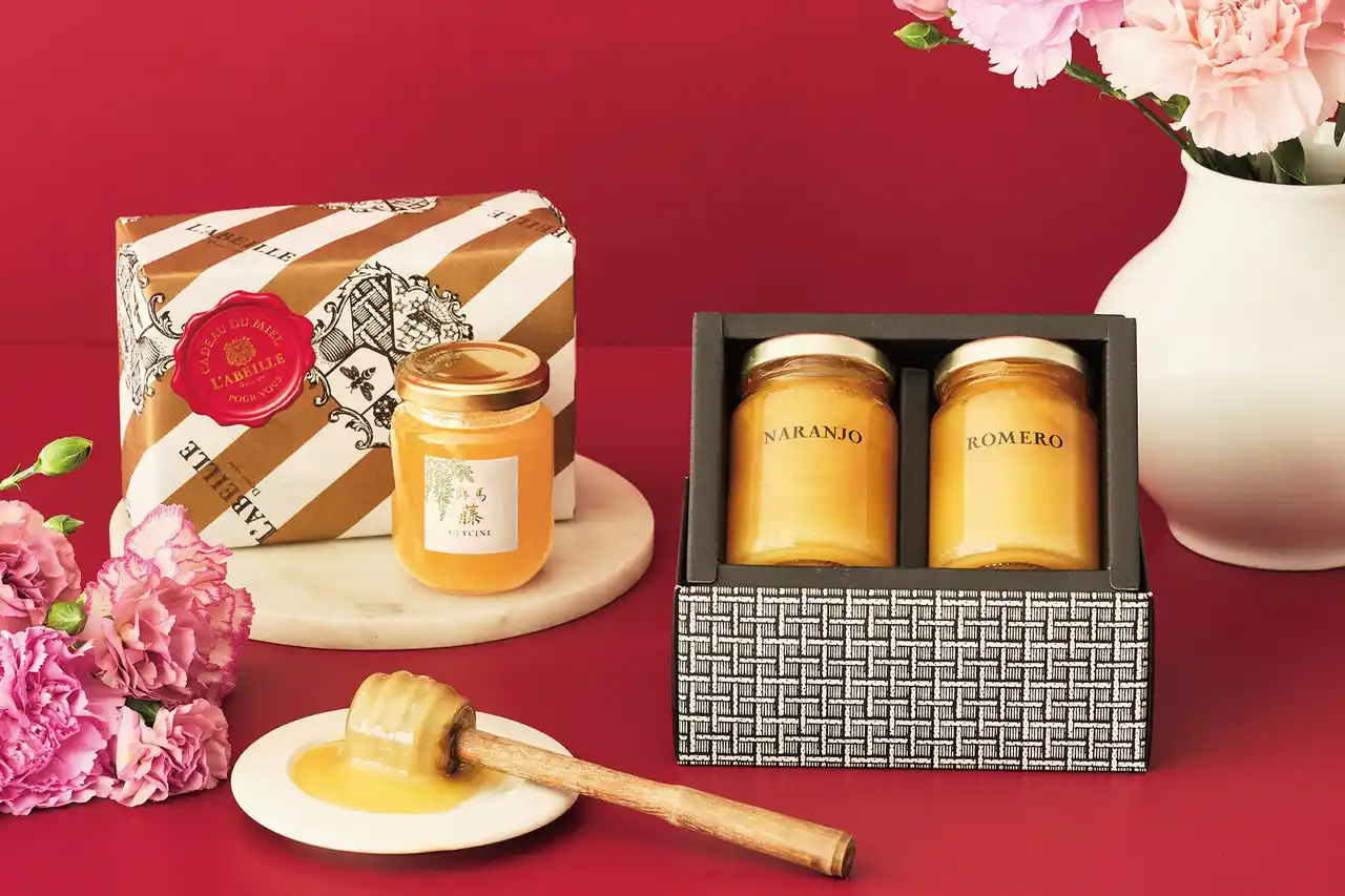 【ラベイユ】お母様のイメージに合う“花”のはちみつを贈る、母の日ギフト
