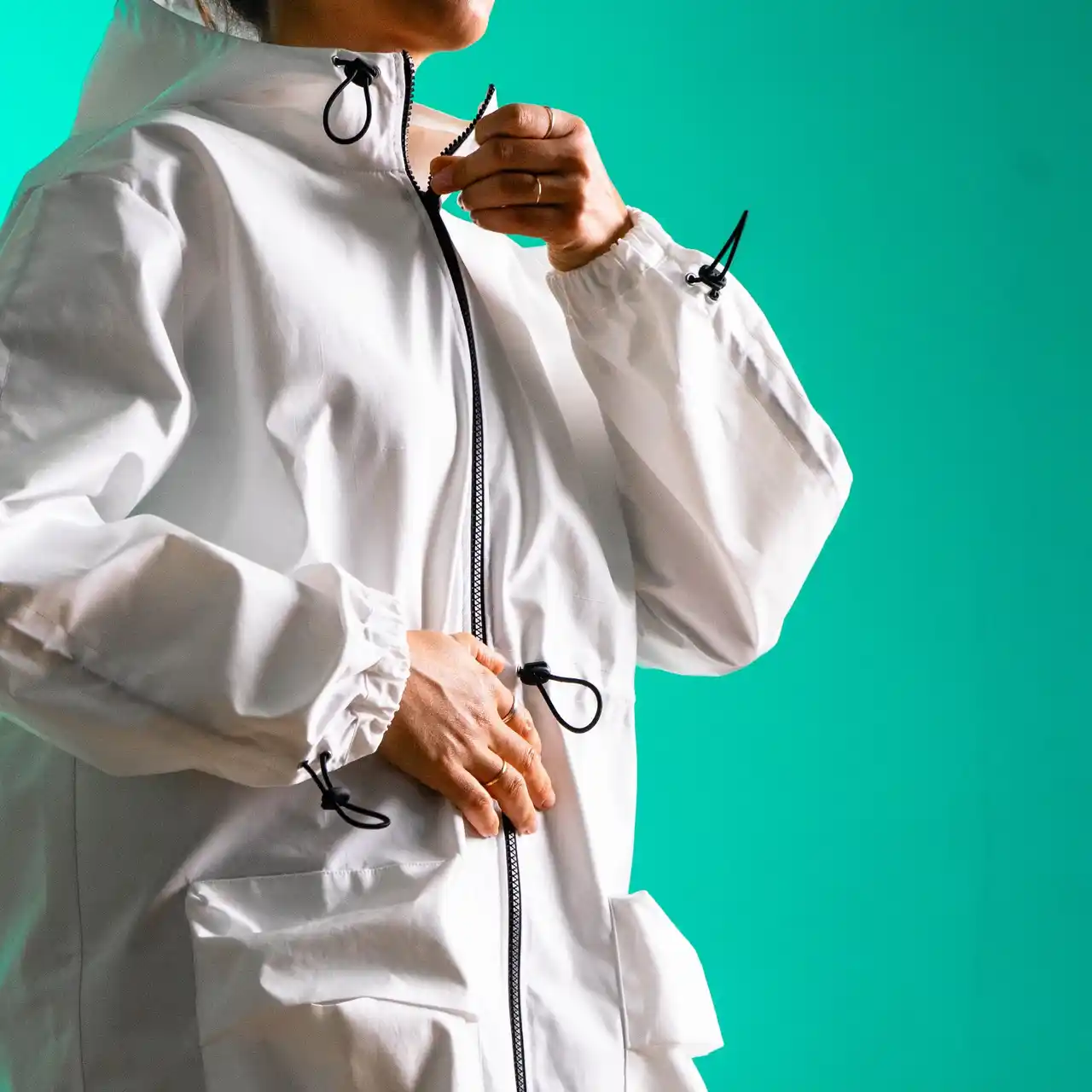 【AMPHICO】 AMPHICOが100%再生可能・有害物質を一切含まない次世代機能性テキスタイル「AMPHITEX」「AMPHICOLOR」の商用化を加速