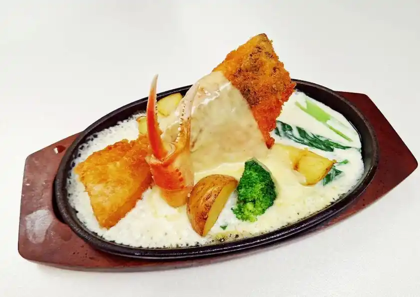 サーモンカツ ～カニクリームとチーズの愛がけ～