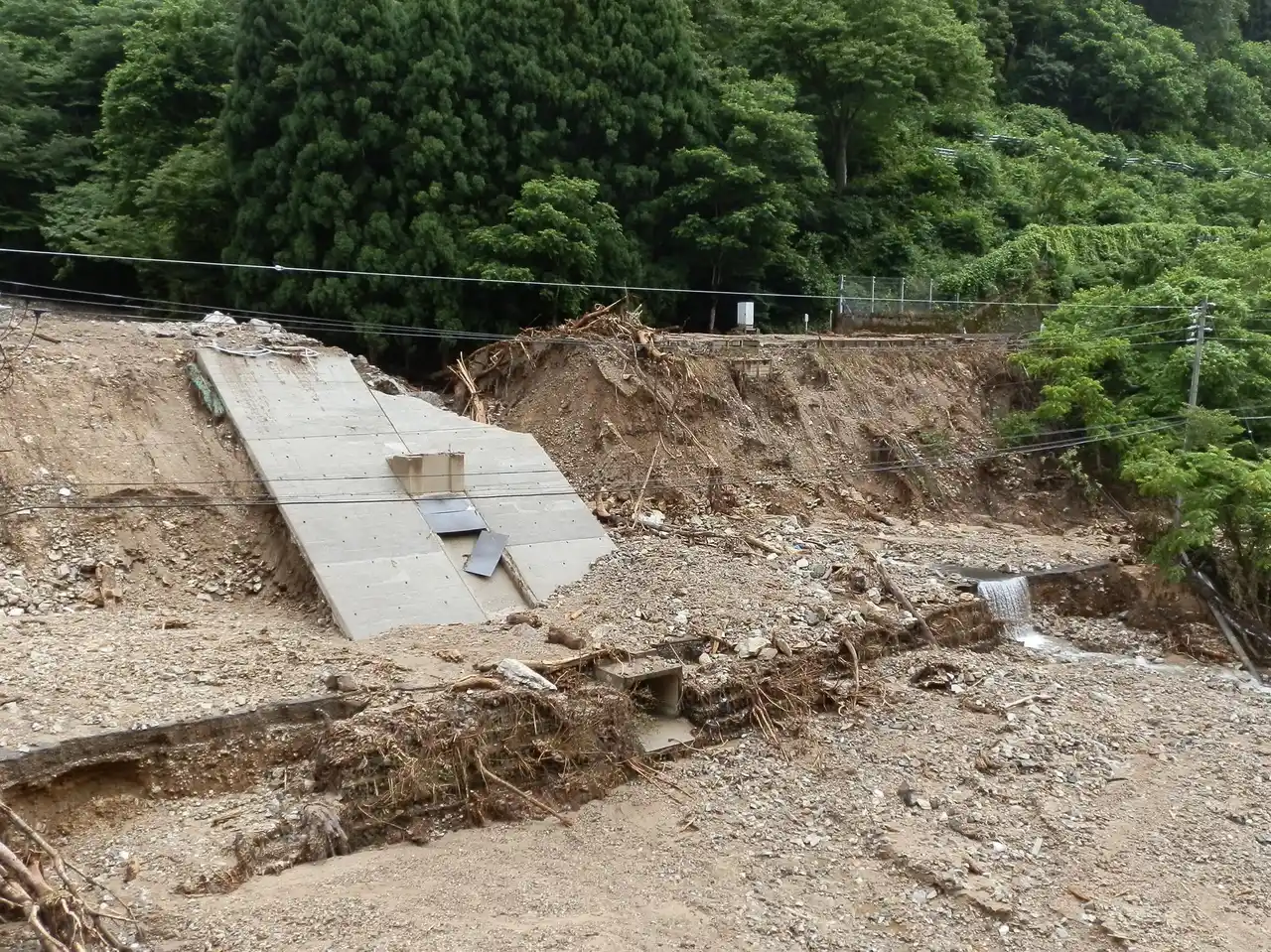 【岐阜県飛騨市】実践的な「避難所運営訓練」に向けて防災士がガヤガヤ企画会議を開催／飛騨市は独自「避難準備情報」、防災士会と避難所運営を強化