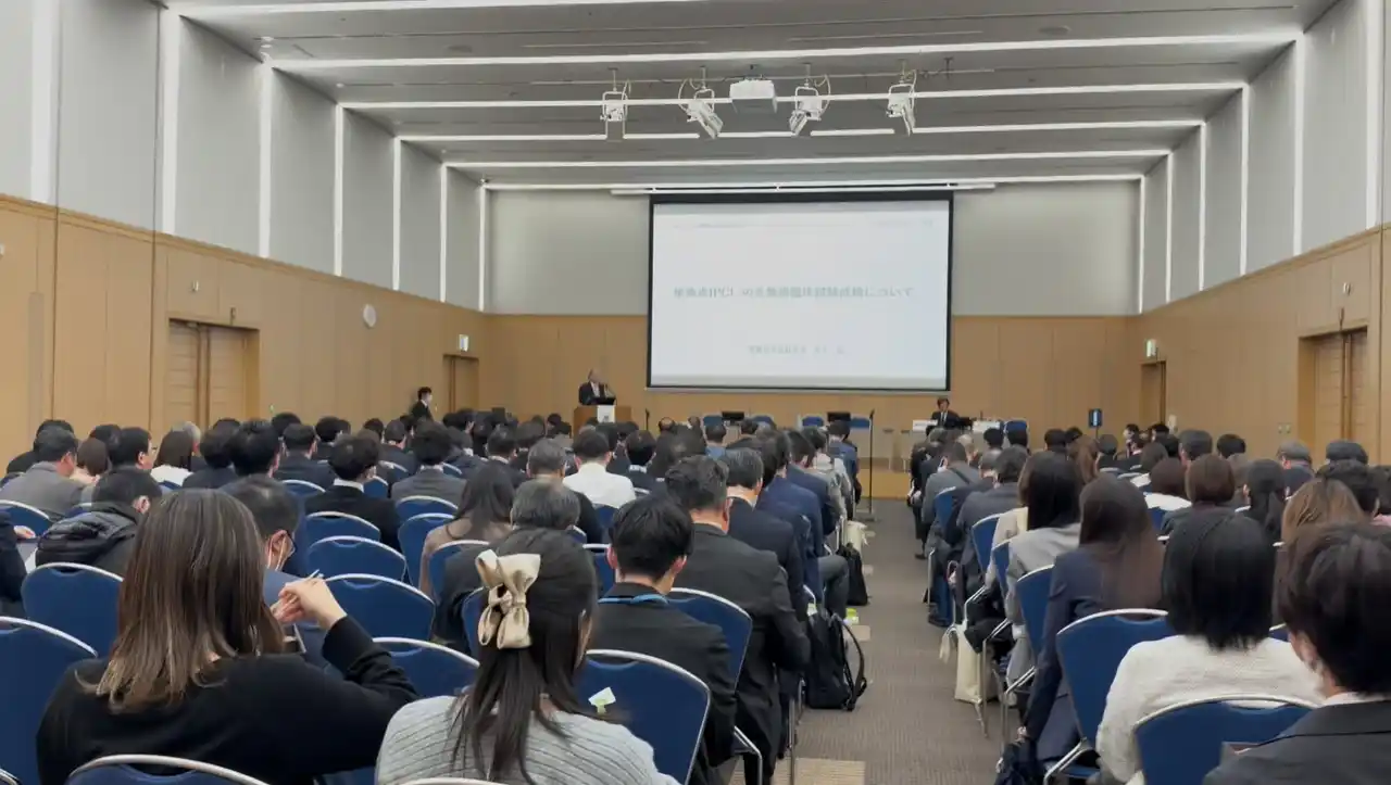 国内治験データを初公開！眼内コンタクトレンズ「IPCL」共催セミナーを第49回日本眼科手術学会にて開催