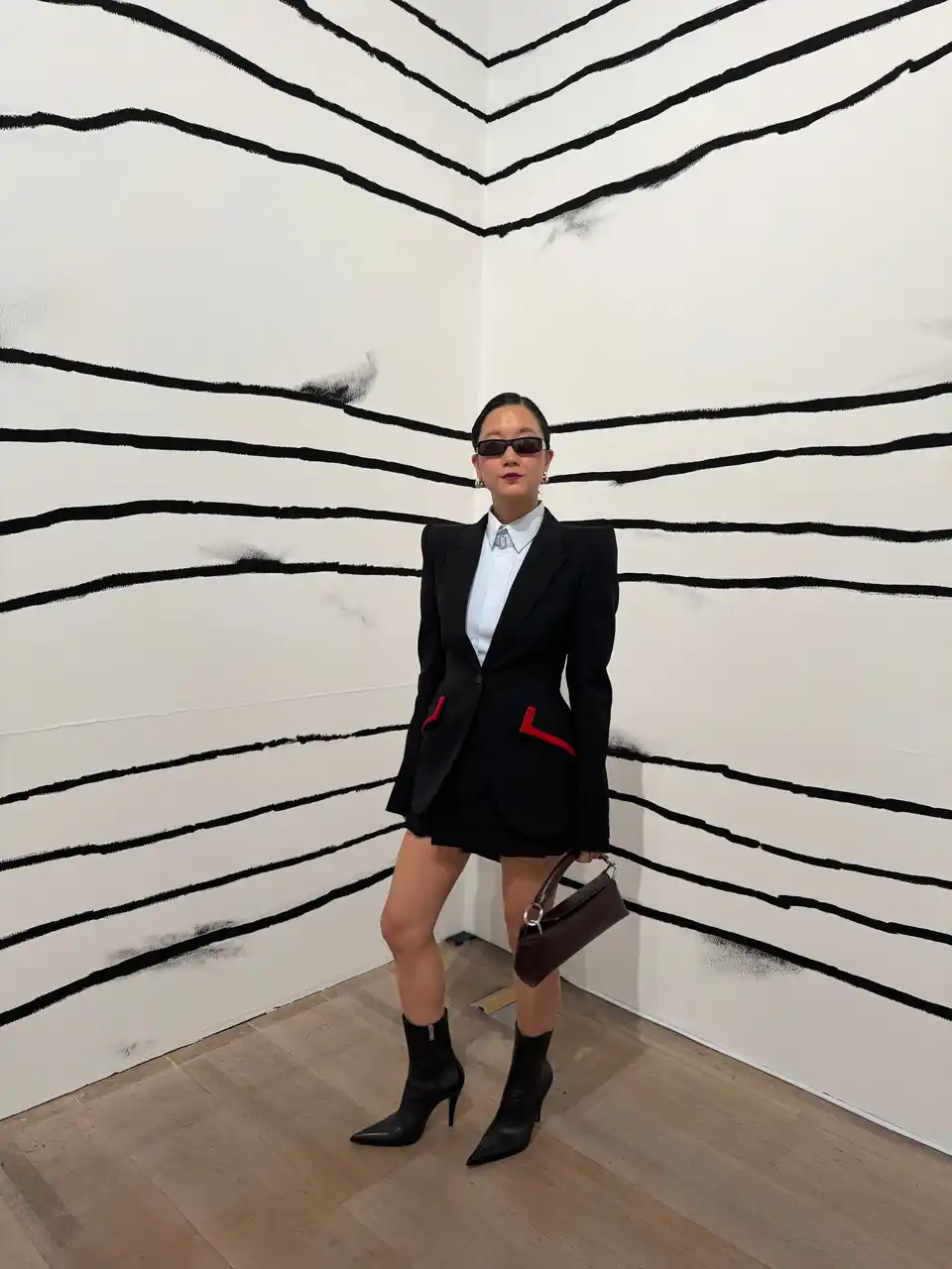 【McQueen】クリスティーン・サン・キムがマックイーンを着用