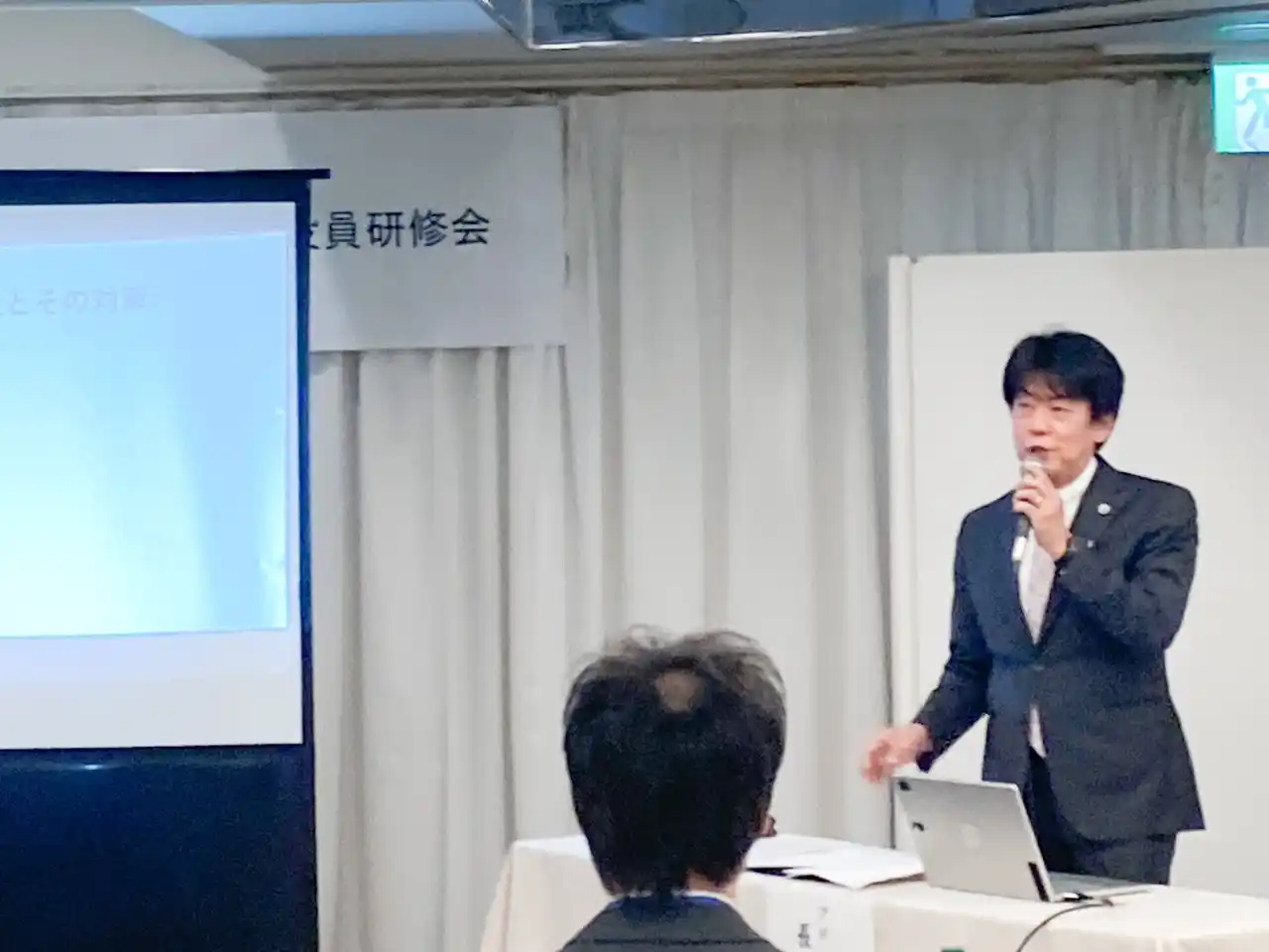 子どものSNSトラブル、親はどう備える？アディーレ法律事務所が高校PTAへ伝える ネット時代の法教育