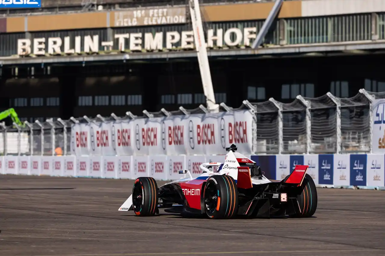 【FORMULA E OPERATIONS LIMITED】 タイトル獲得を左右するハンコック・ベルリンE-Prix、フォーミュラEシーズン11最終章が開幕！