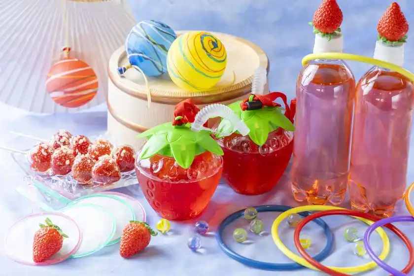 【いちご専門店 いちごBonBonBERRY／伊豆・村の駅 伊豆のへそ店】“伊豆のへそ”で、夏を楽しむイベント尽くしの3日間！パワーアップした縁日イベントやお祭り限定メニューが登場する『いちごの夏祭り』とスイカの振る舞いや重さ当て選手権を8月1日(金)～3日(日)で開催！