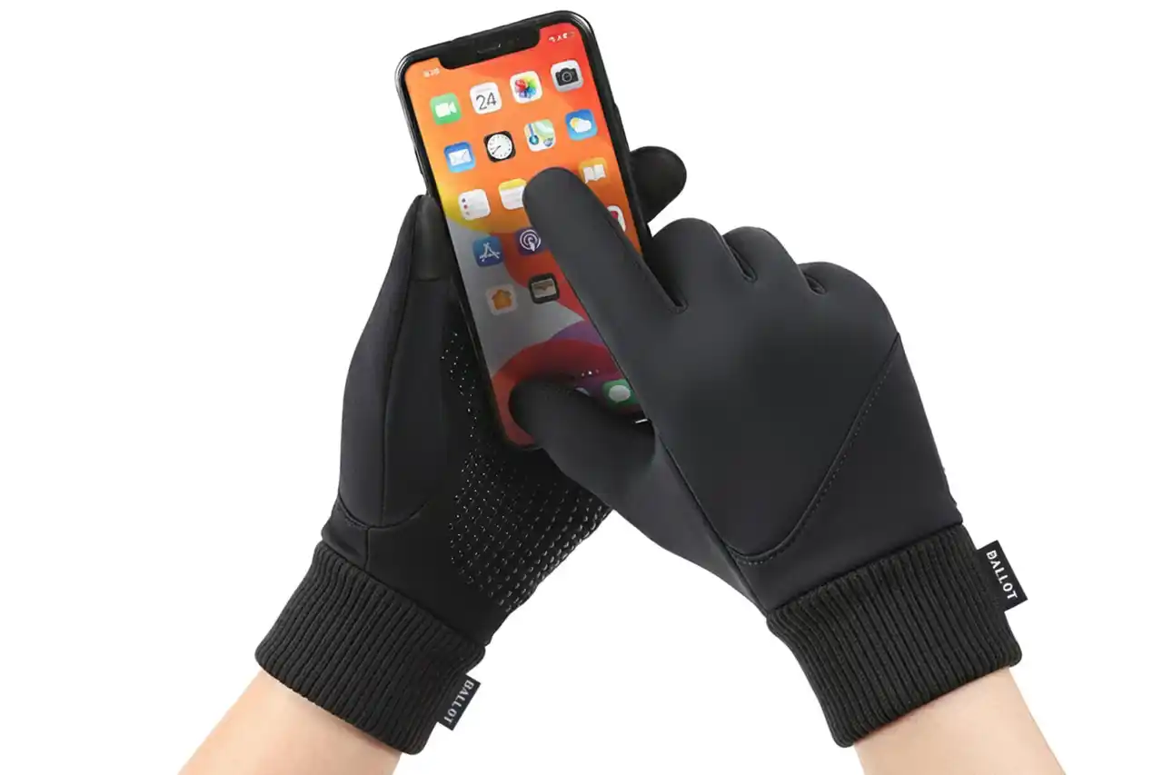 【お客様の声を反映】BALLOT 防寒手袋、スマホ操作性とフィット感をアップデート