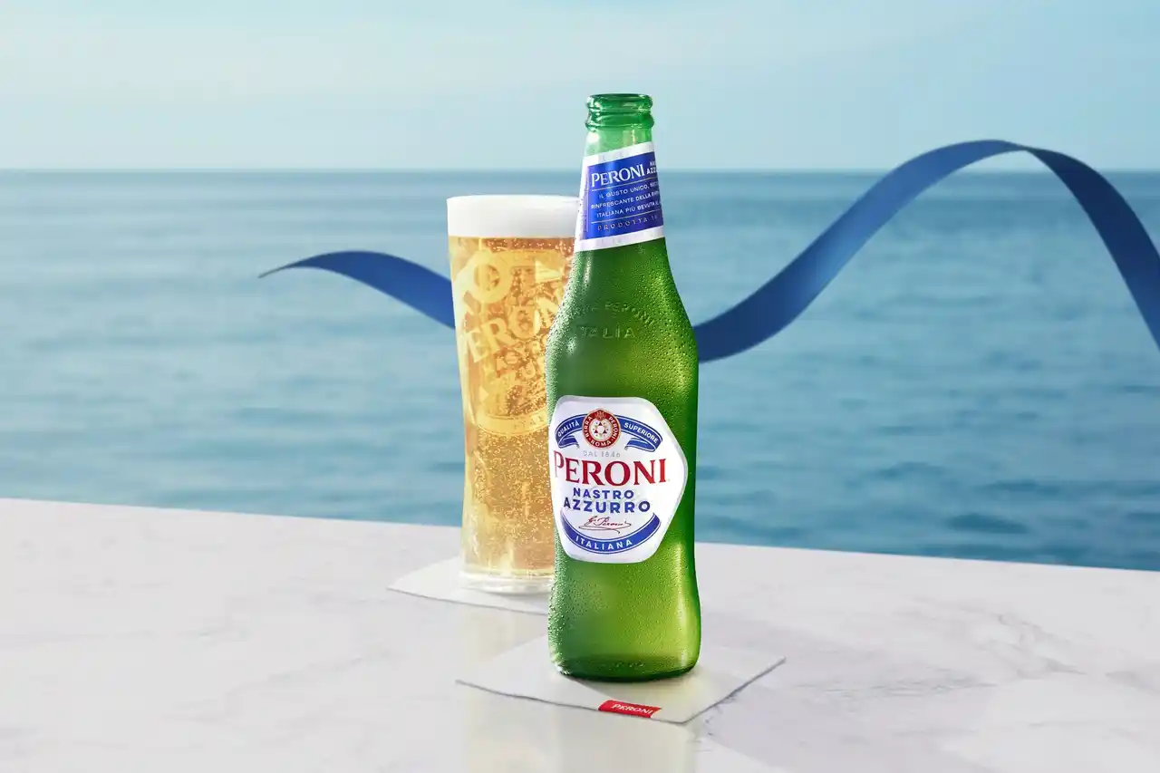 【シェラトン都ホテル大阪】カフェ＆グルメショップ カフェベル　オープン以来初 アルコール提供開始　期間限定で「ペローニ ナストロアズーロ」を特別料金で提供