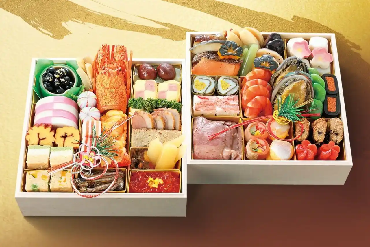 【明治記念館】“日本料理の総料理長・朝倉と西洋料理の総料理長・能勢が監修”　毎年ご好評の「おせち」を今年も予約受付開始！【早期お申込特典付】