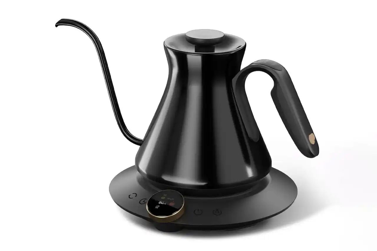 【EPEIOS】世界No. 1バリスタ監修｜競技で活躍する本格派を目指したハイエンドドリップケトルに待望のオールブラックカラー “LUX600 Soulages Black” 発売
