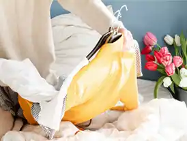 夏の暑さでお気に入りの服を着られなかったと後悔した女性は7割超。ファッション好き女性の二人に一人が”夏の衣類ケア”を十分にできていない。