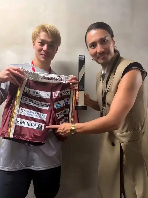 【株式会社EMOLVA】 RISE麻火佑太郎選手とスポンサー契約を締結──株式会社EMOLVAがSNS戦略サポートを開始