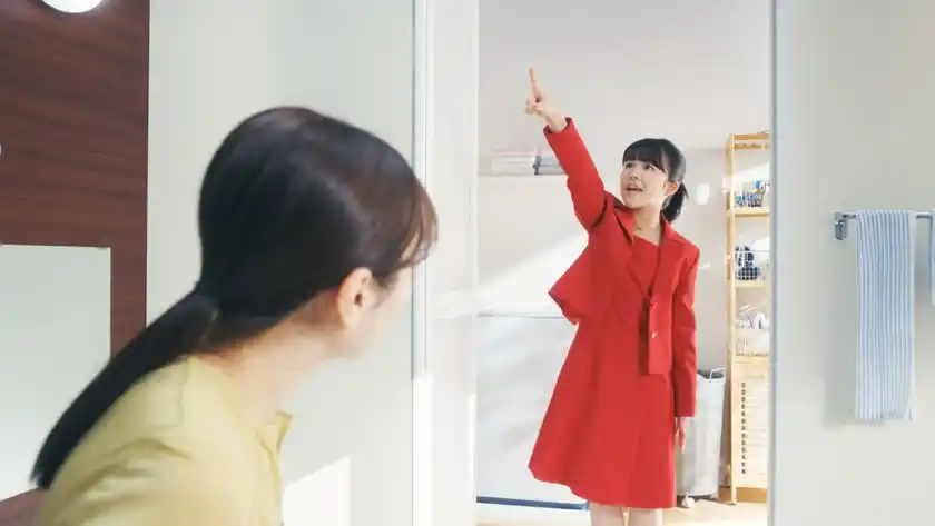 『ルックプラス おふろの防カビくん煙剤』CMカット(3)