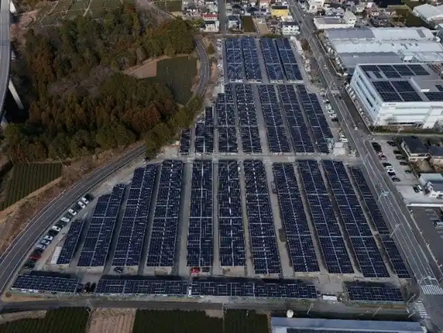 【矢崎総業株式会社】 矢崎総業、国内最大級3.8MWのソーラーカーポートを導入 グループ内PPAを拡大し、2050年のカーボンニュートラル実現に向け取り組みを本格化