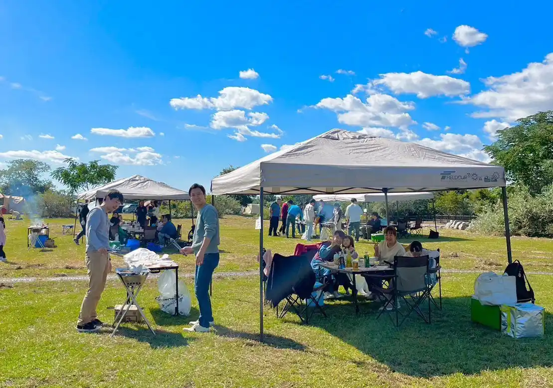【予約受付中！】「みんなでワイワイ手ぶらでBBQ in大山崎」を開催！(淀川河川公園)