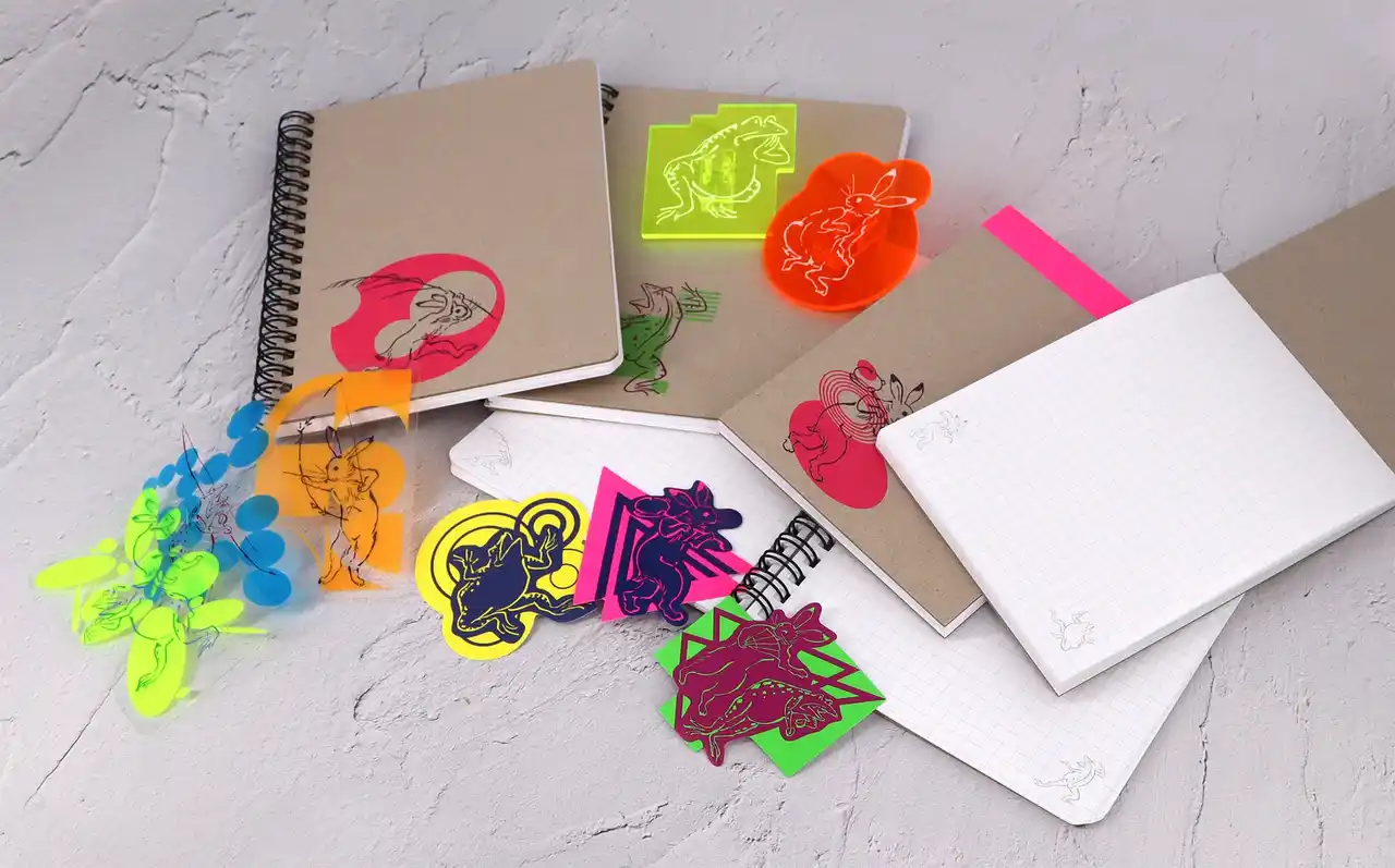 国宝絵巻「鳥獣戯画」をビビッドカラーでデザインした「ビビッと！鳥獣戯画」ステーショナリーシリーズ　1月27日（火）新発売