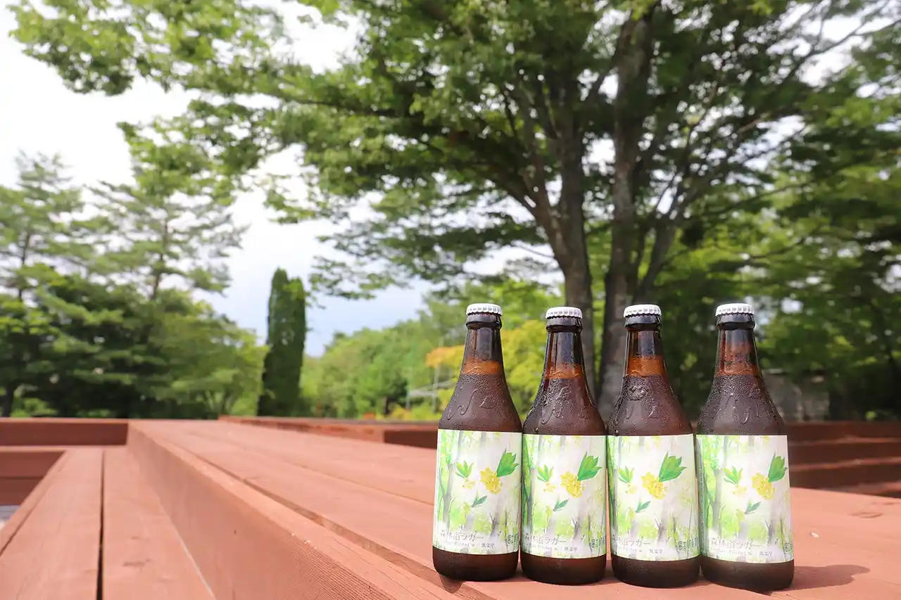 【富士観光開発株式会社】 和ハーブ「黒文字茶」を使用したスッキリラガー！富士桜高原麦酒「森林浴ラガー」初醸造!!　通販サイトでは、8月29日より発売開始！