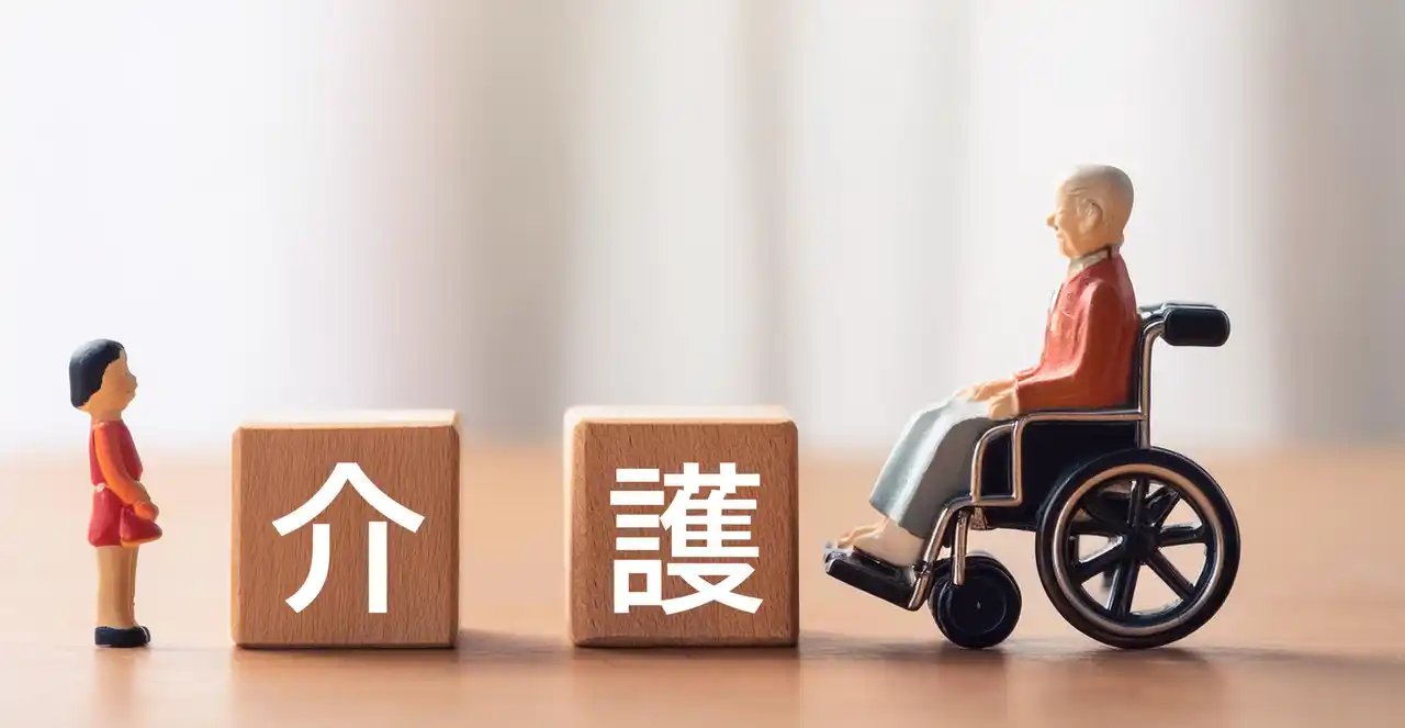 【医療・介護DX】シフト作成時間を削減し職員定着を実現｜日本のAI・プロンプト活用の第一人者&Lark公式パートナーが無料診断