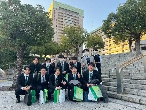 【ＮＳＧグループ】 【新潟法律大学校】防衛省市ヶ谷庁舎で視察研修（リクルーティングツアー）を実施