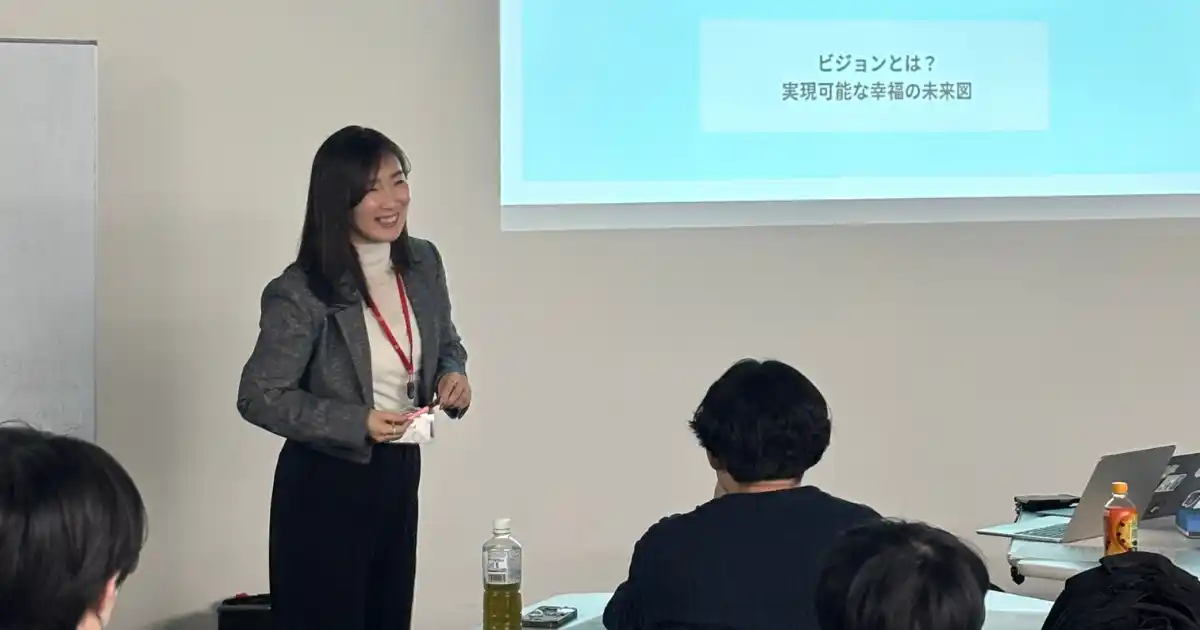 情報経営イノベーション専門職大学（iU）で特別講演。5事業を展開する女性経営者・藤井桃子が語る「小さく始めて、大きく伸ばす起業術」