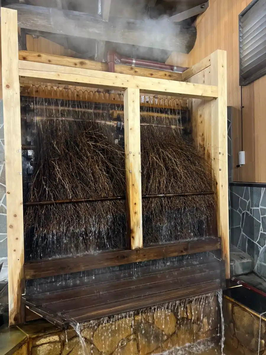 【株式会社ユーネット】 なぜ今、十割なのか？ 創業100年のひょうたん温泉が“混じりっ気ゼロ”を言語化した 新基準『源泉十割』を商標登録