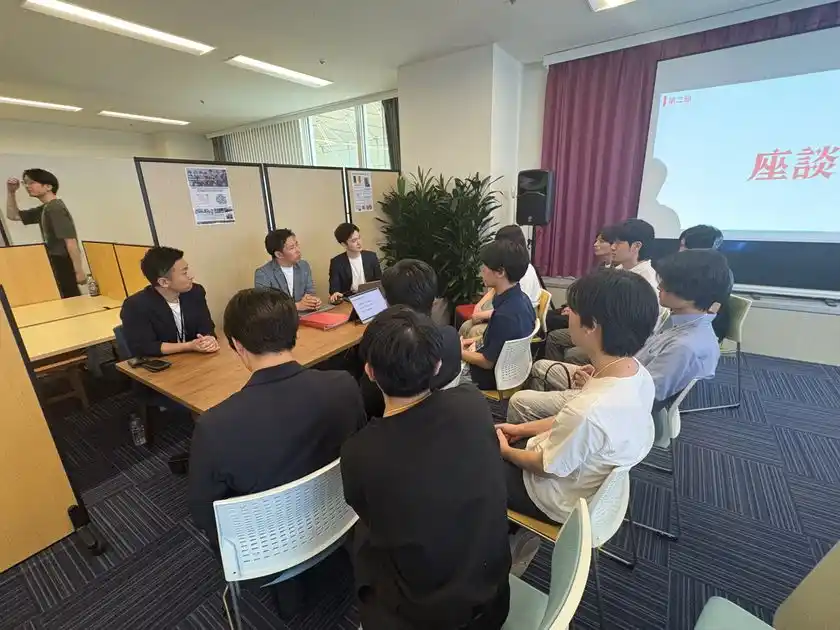 座談会風景(1)