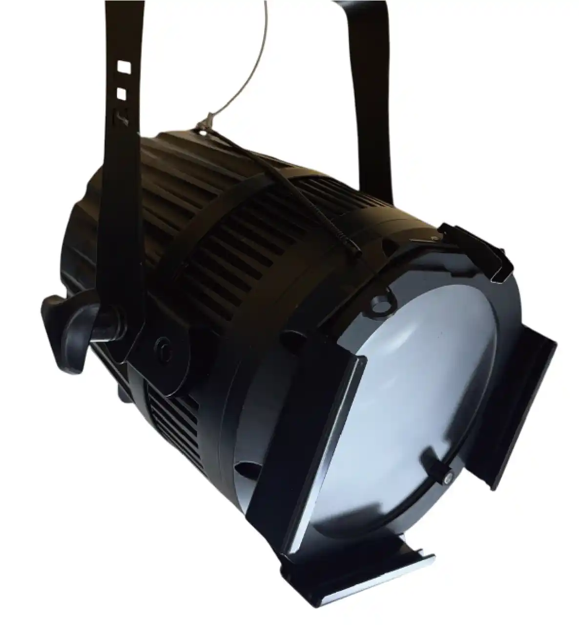 【ライブギア】 LEDスポットで楕円ビームを実現。「LiZ-20C」専用フィルターホルダー『LiZ-Frame』新発売