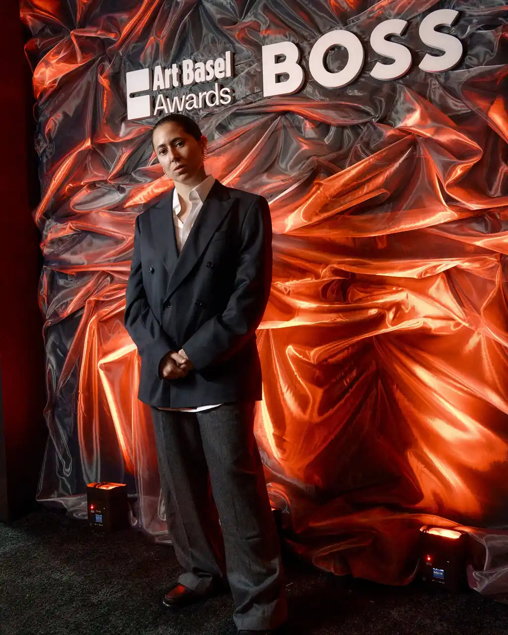 【ヒューゴボスジャパン株式会社】 アートの未来を形づくる：メリエム・ベナニが「BOSS OUTSTANDING ACHIEVEMENT AWARD」を受賞