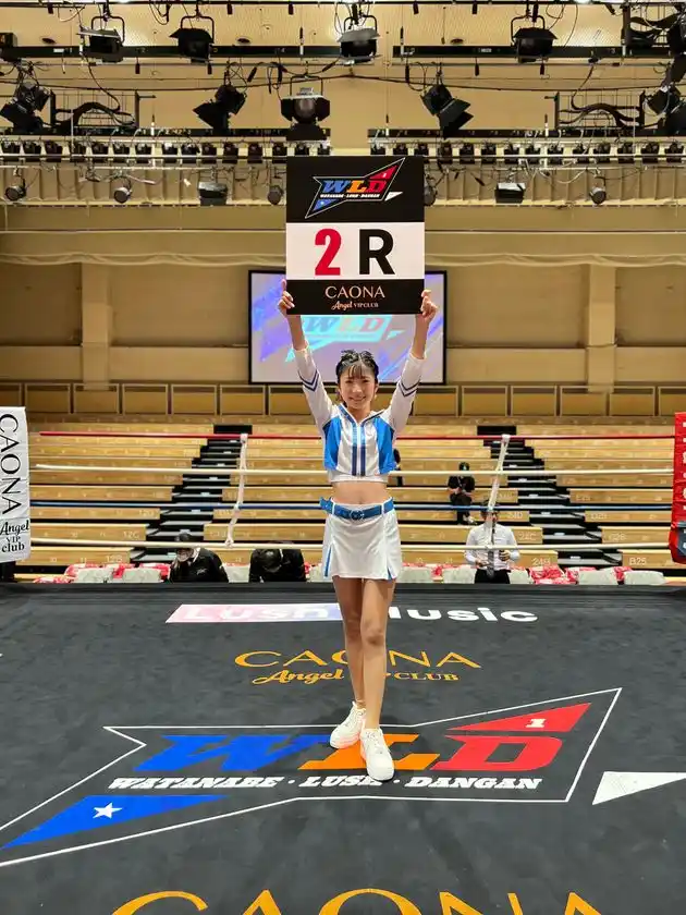 現役中学2年生・MIUさん(13歳)が史上最年少ラウンドガールとしてデビュー
