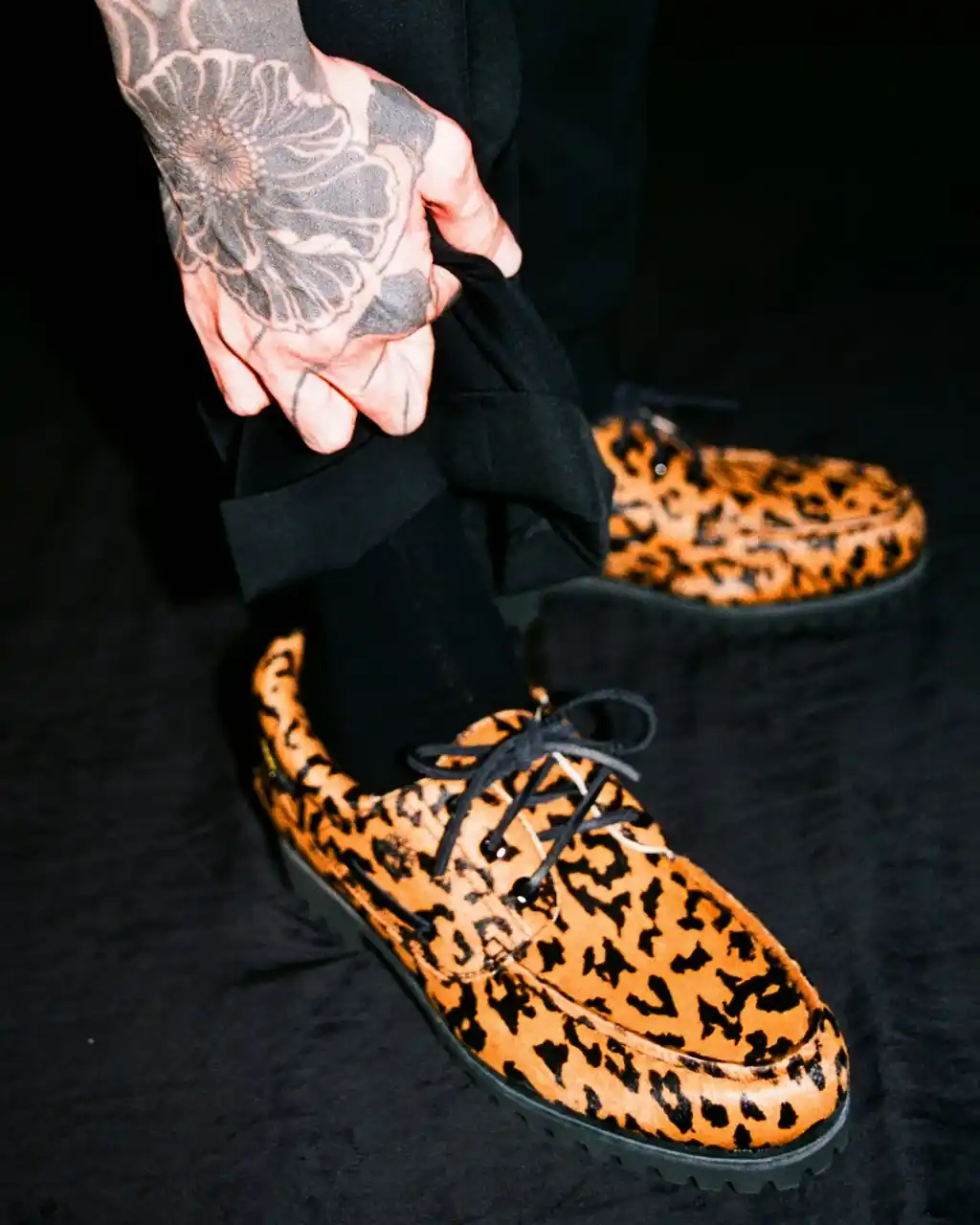 【VFジャパン（株）】 『ワコマリア』との第2弾コラボレーションが約4年ぶりに実現ハラコ素材を用いた“スリーアイ クラシック ラグ”を2カラーで展開