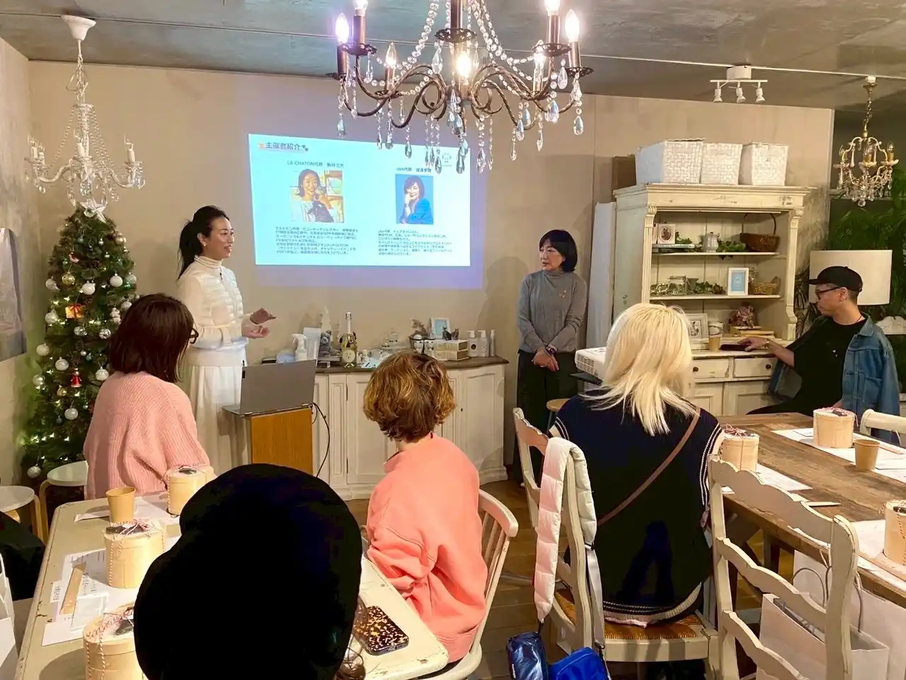 保護猫支援ブランド〈ラシャトン〉×ウカとのコラボ企画「第7回開運チャリティーイベント」を12/22(月)に開催しました