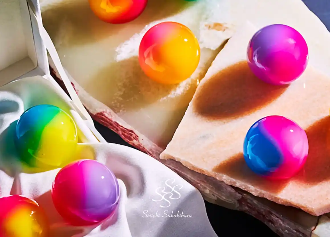 【株式会社EMOLVA】 SNSマーケ11年目のEMOLVAが映えに特化したブランド「Seiichi Sakakibara」始動　第一弾は球体チーズケーキ『Orbe』