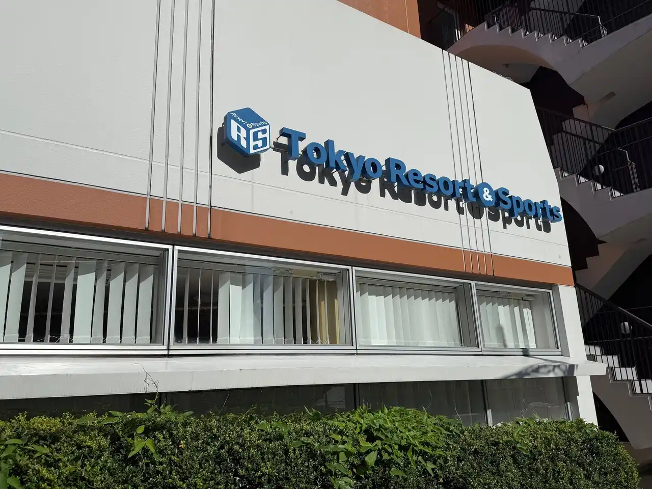 【“仕事もラグビーも”を選んだ彼女たち】ラグビー選手のリアルが届く教室──スポーツの未来を支える生徒たちへ