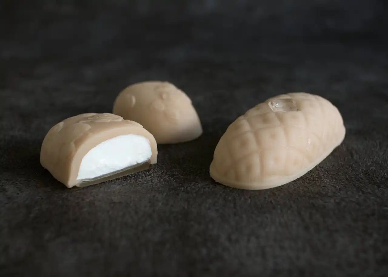 【食べる美術工芸品】正倉院に眠る宝物箱を空想したケーキ、NOT WAGASHI『ベルベットクリームケーキ│宝匣菓（ほうこうか）』を発売