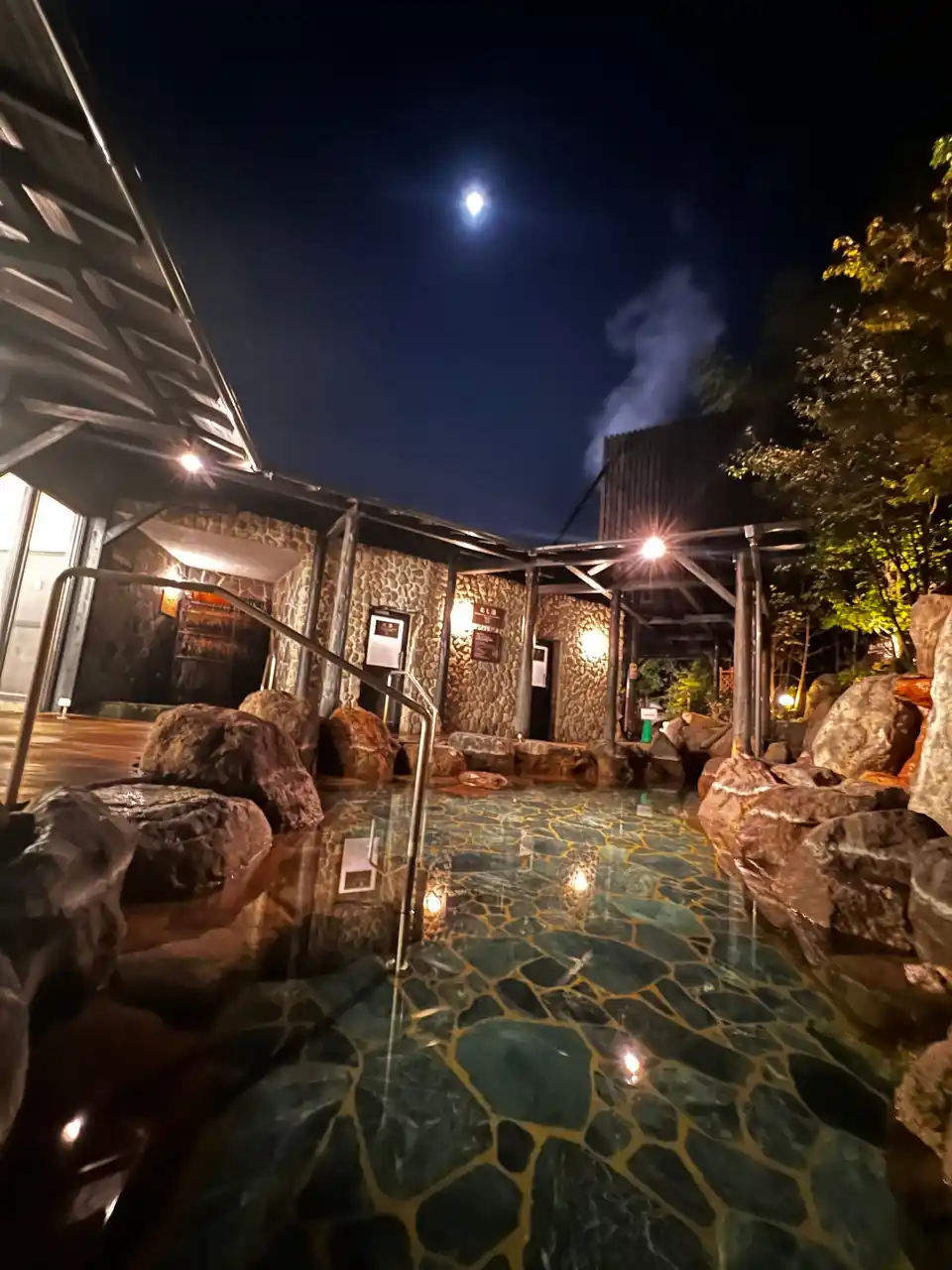 【株式会社ユーネット】 別府で“肌が変わる温泉旅”を。明礬温泉×ひょうたん温泉の「シャンプー＆リンスコース」誕生！