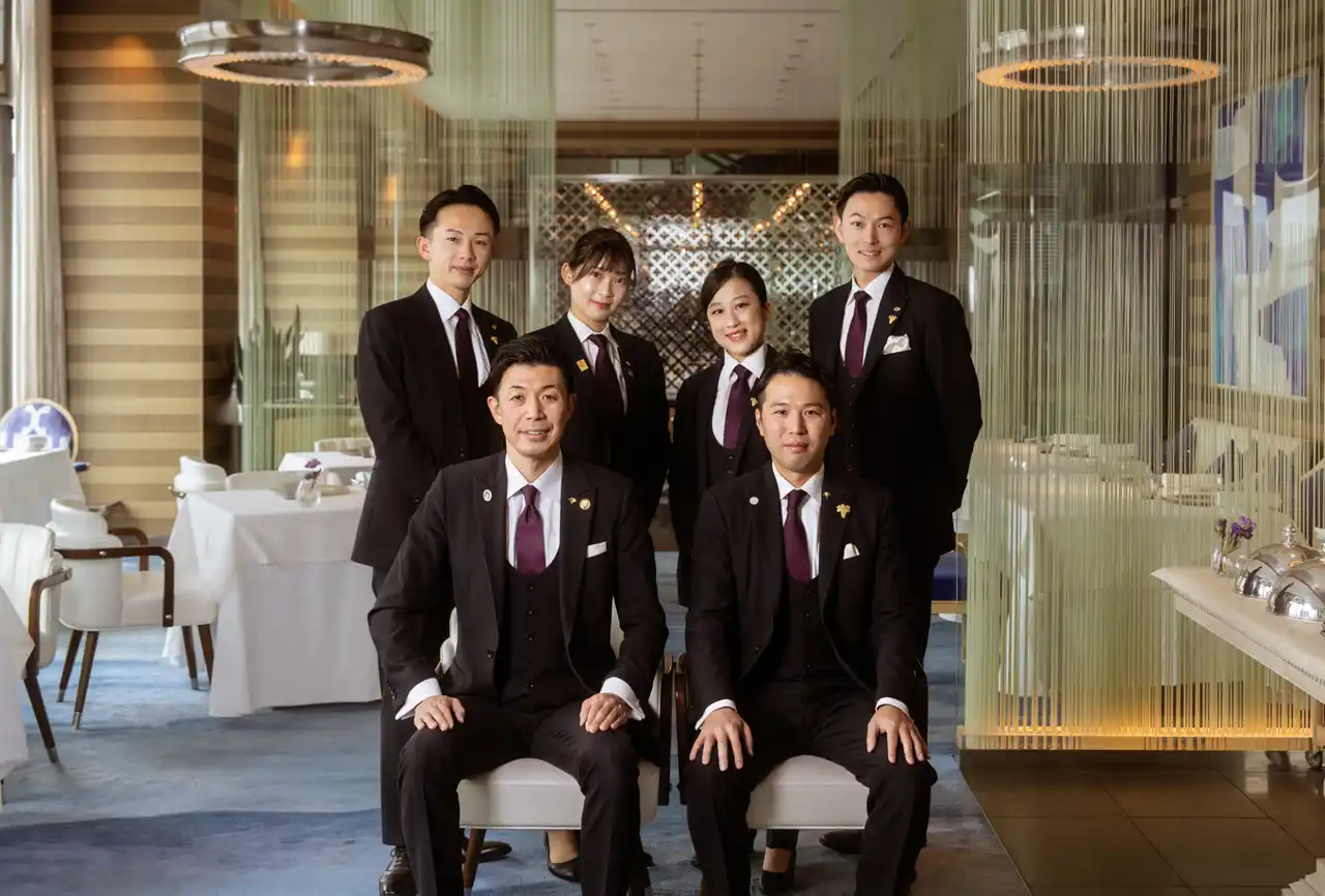 【マンダリン・オリエンタル東京株式会社】 圧巻のソムリエチームが贈る、マンダリン オリエンタル 東京「ワインプログラム 2026」