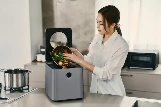 生ごみ最大92.8％削減！販売開始1分で500万売れた「生ゴミ再生機」が遂に一般発売開始