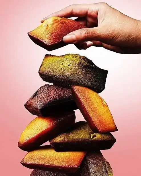 【大丸梅田店 初出店】素材と焼き加減にこだわった、バラエティー豊かなフィナンシェ専門店〈ちひろ菓子店〉が期間限定で登場！