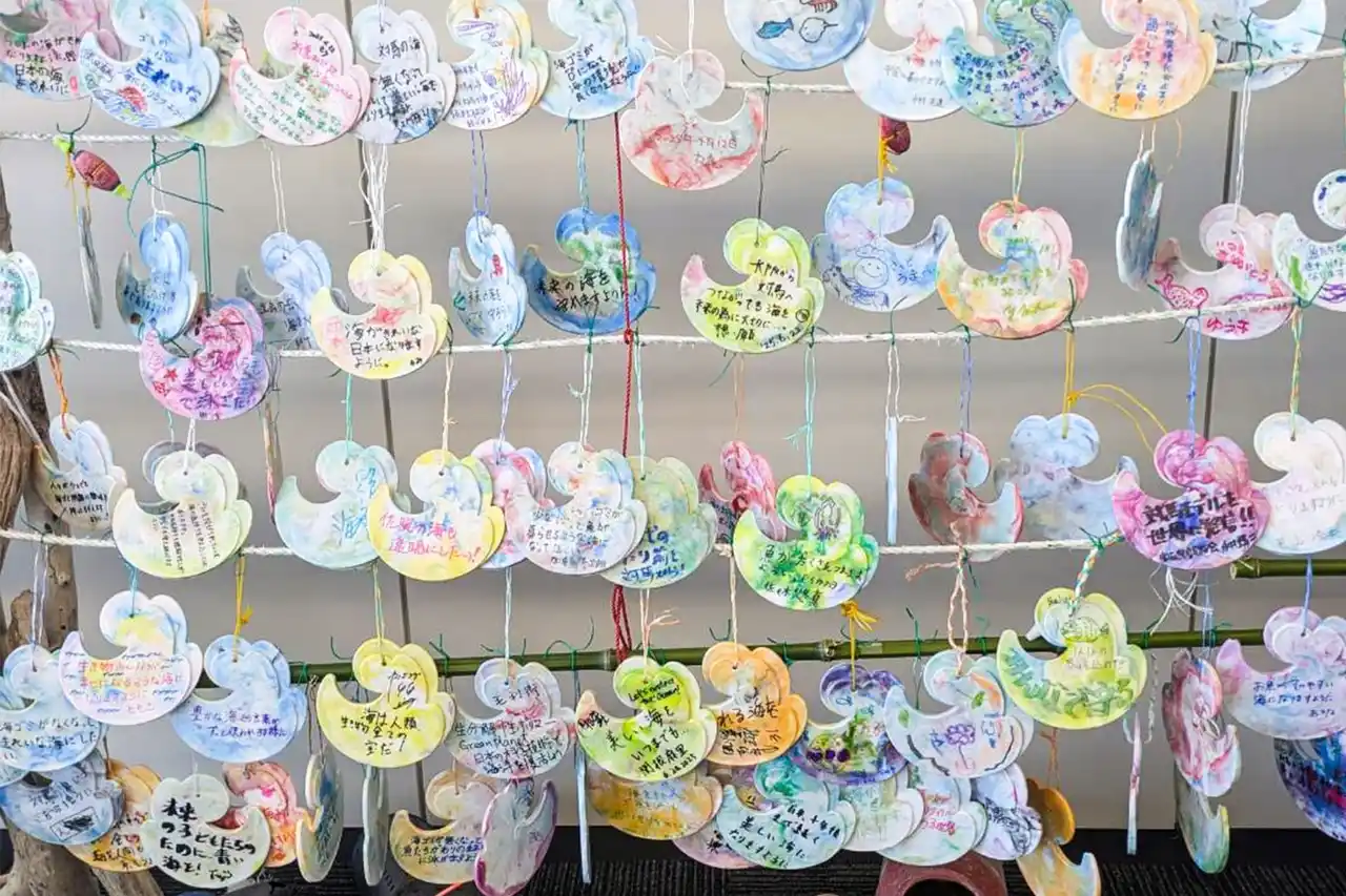 大阪・関西万博「対馬ウィーク」展示作品を、対馬やまねこ空港にて特別公開中