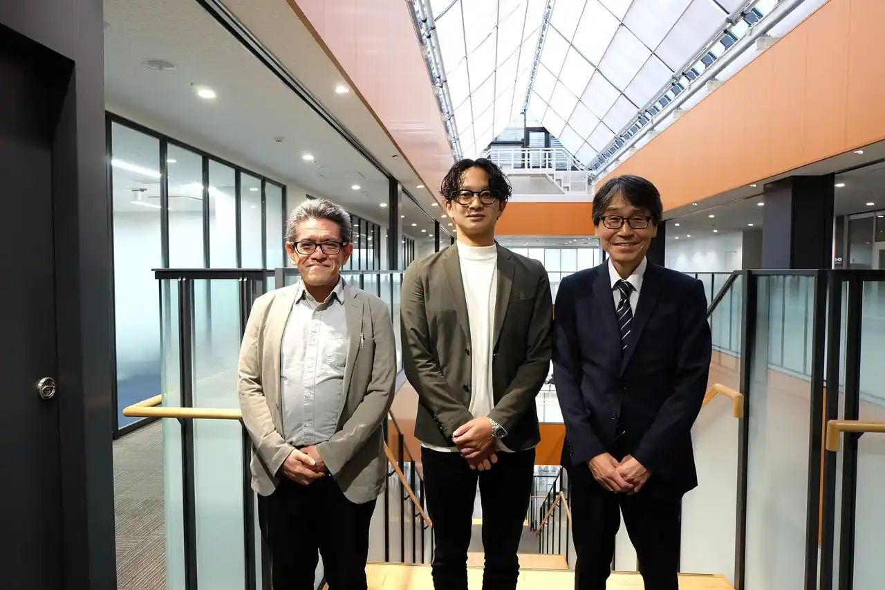 【パナソニック インフォメーションシステムズ株式会社】 場所を選ばず快適に学習できるBYOD環境実現に向けて、運用管理ノウハウが蓄積可能なPoCでスモールスタート。学校法人 駒澤大学様への「PC教室ソリューション」導入事例を公開