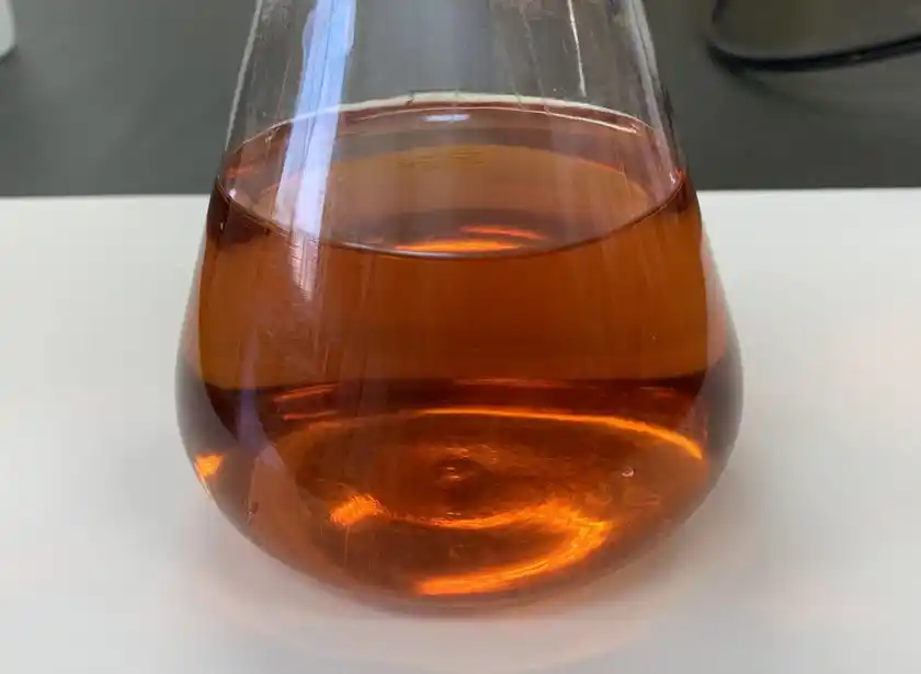 しぼりたての赤酢