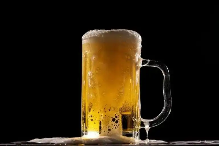 【株式会社ナビット】 暑い季節に最高の爽快感！「ビールについて」の大調査【1000人アンケート】