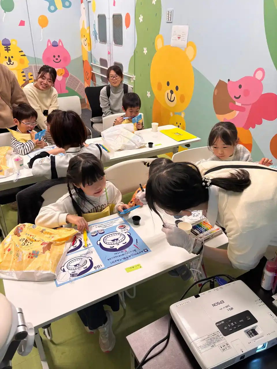 【西宮北口歯科】 親子で楽しく学ぶ「むし歯ゼロ教室」開催