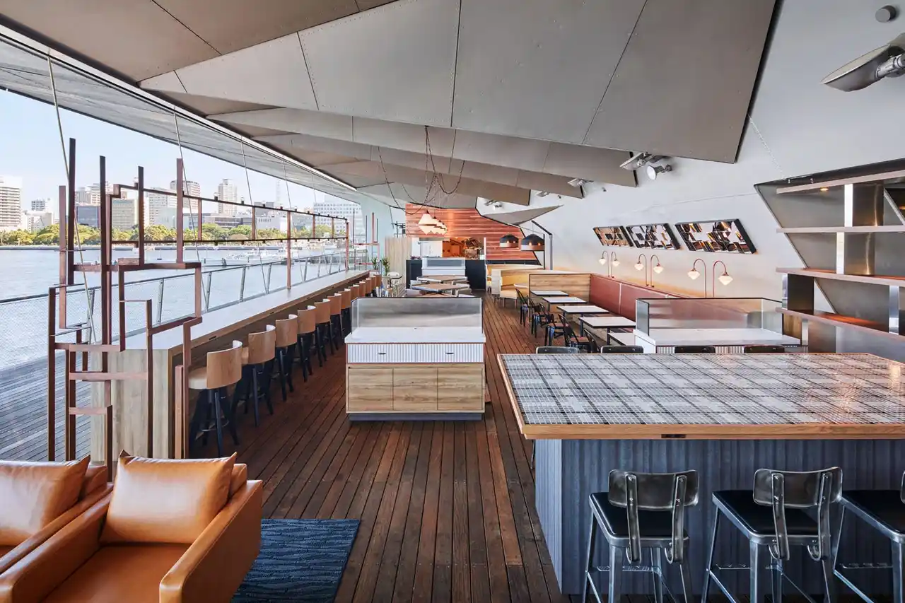 横浜・大さん橋「cafe&dining blue terminal」が2025年8月2日（土）にリニューアルオープン！横浜ビールとのコラボビールを期間限定販売！