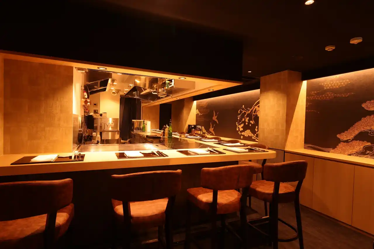 【ホリイフードサービス株式会社】 9/1(月)新宿歌舞伎町にKOBE Beef Emperor Steakオープン！