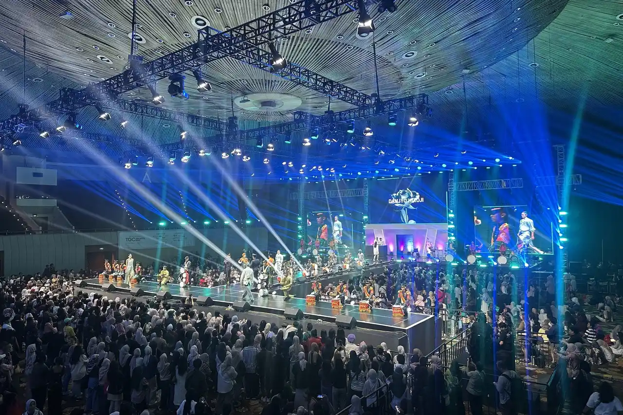 【株式会社W TOKYO】 『Kao presents TGC Jakarta 2025』アイドル・ファッション・音楽・アニメが交差し、日本と世界をつなぐ新たなTGCとして、20周年イヤー初の海外開催がジャカルタで華やかに開幕！