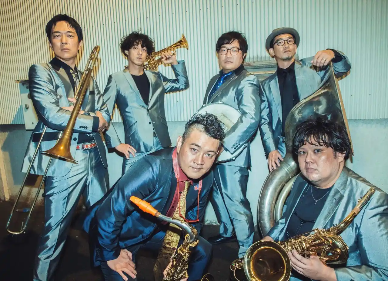 Super Dynamaite Brass Honkers.jpg