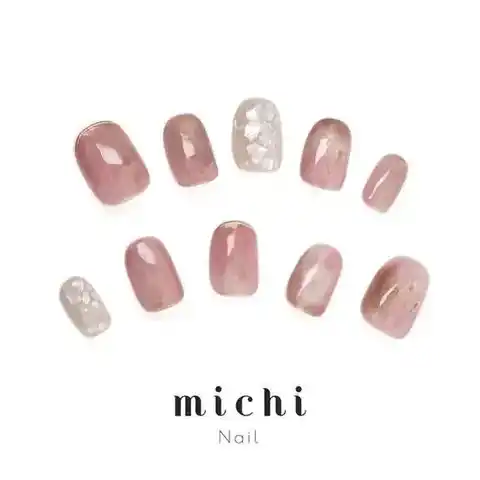 【丸井織物株式会社】 押し花×シェルピンクの繊細ニュアンスネイルが新登場！