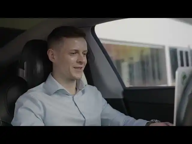 移動できる自分だけの書斎「車内テーブルCaro」がクラファン開始5分で目標50万円を達成！